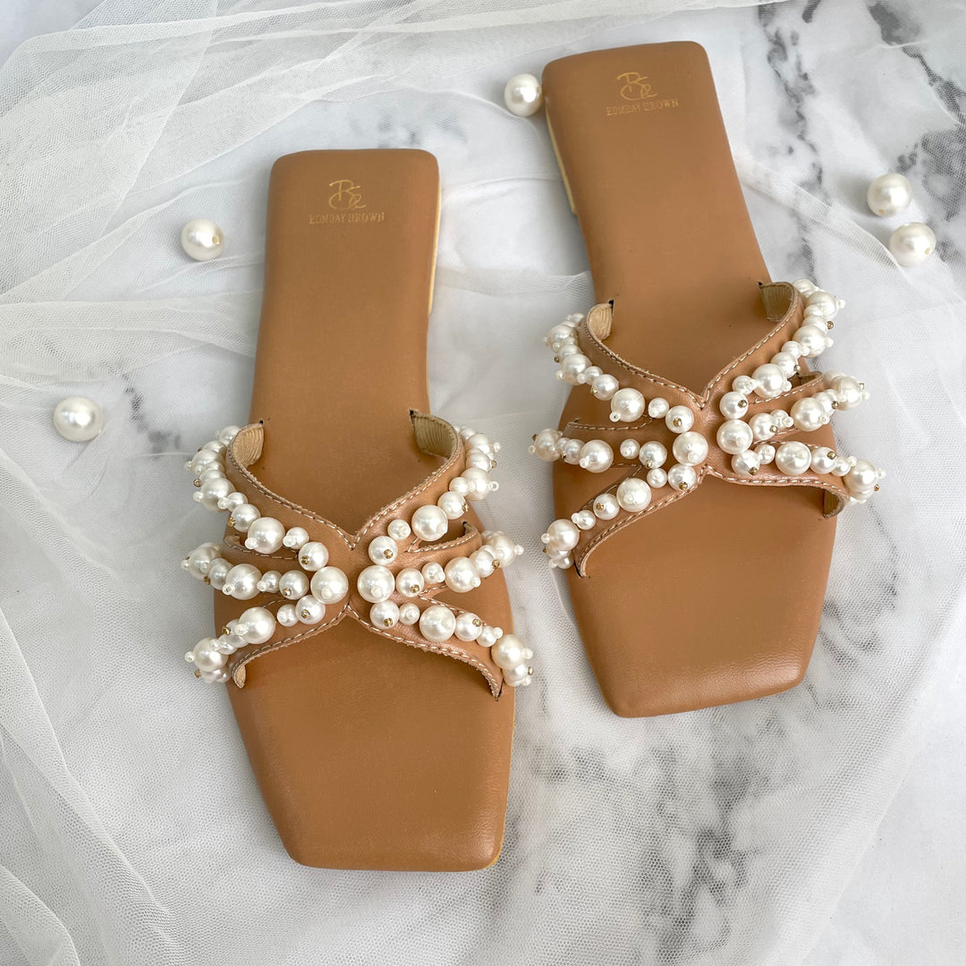 Nola Pearly nude sliders